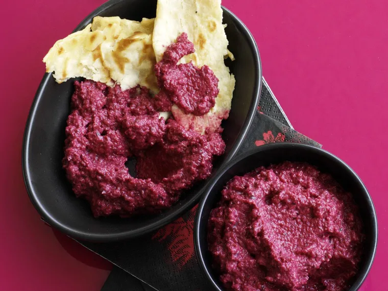 Beetroot and yogurt dip