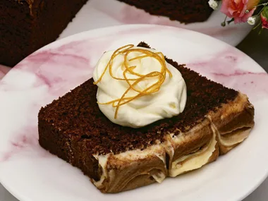 FROSTED CHOC-ORANGE CAKE