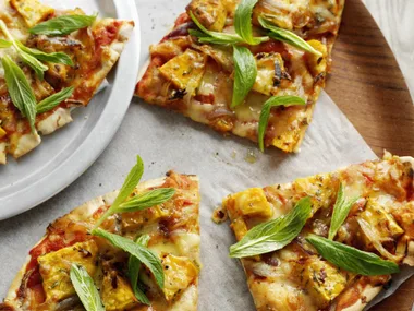 Kumara, rosemary and caramelised onion pizza