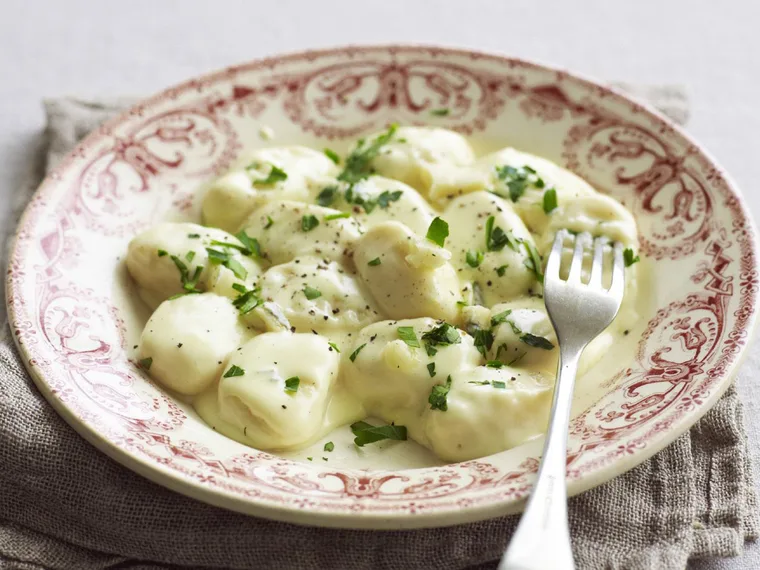 Gnocchi with three cheeses