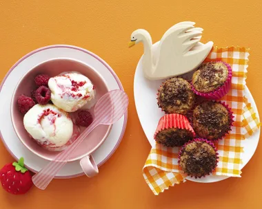 mini chocolate muffins