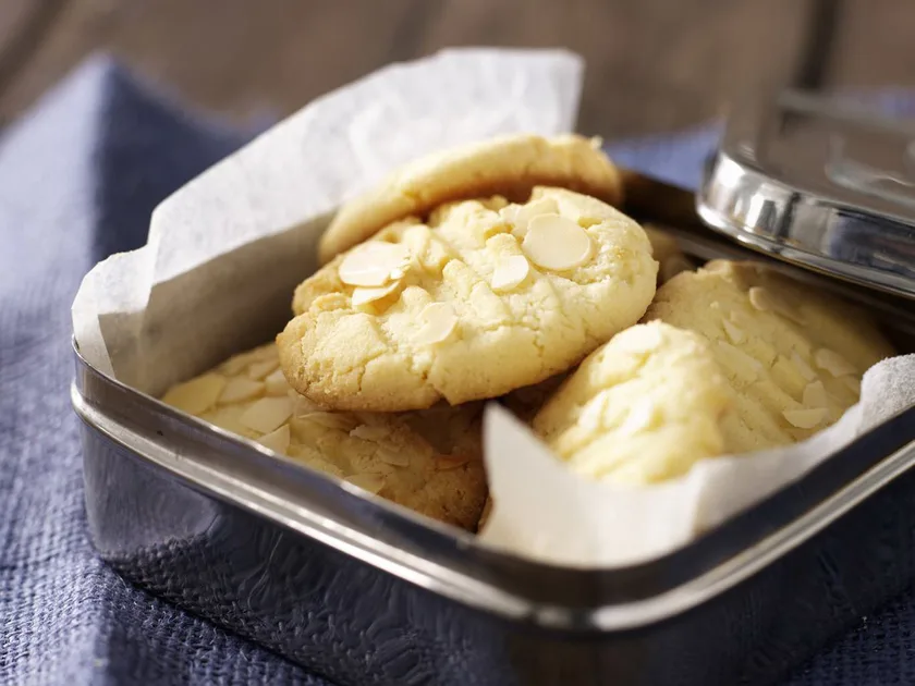 Almond crisps | Women's Weekly Food