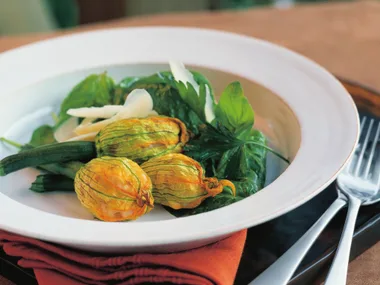 zucchini flowers filled with suppli rice