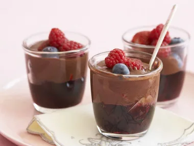 chocolate & berry trifle