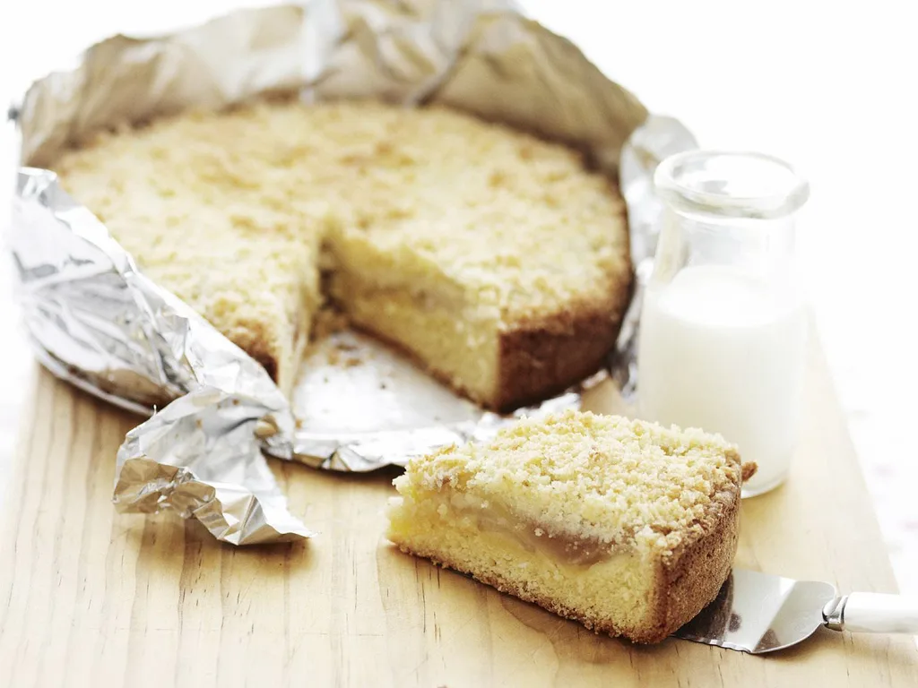 pear crumble cake