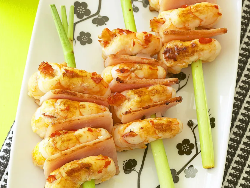 Lime prawns on lemongrass | Women's Weekly Food