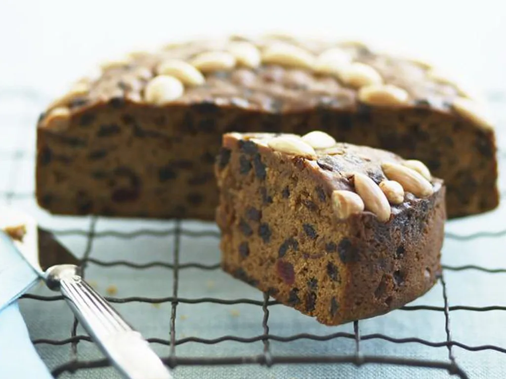 ECONOMICAL BOILED FRUIT CAKE