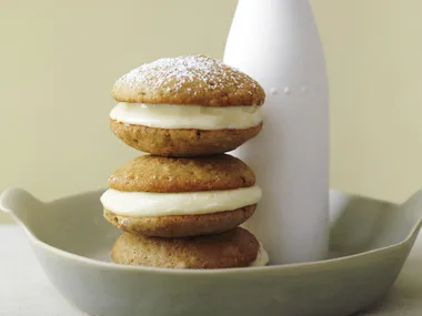 SPICY BANANA Whoopie  Pies