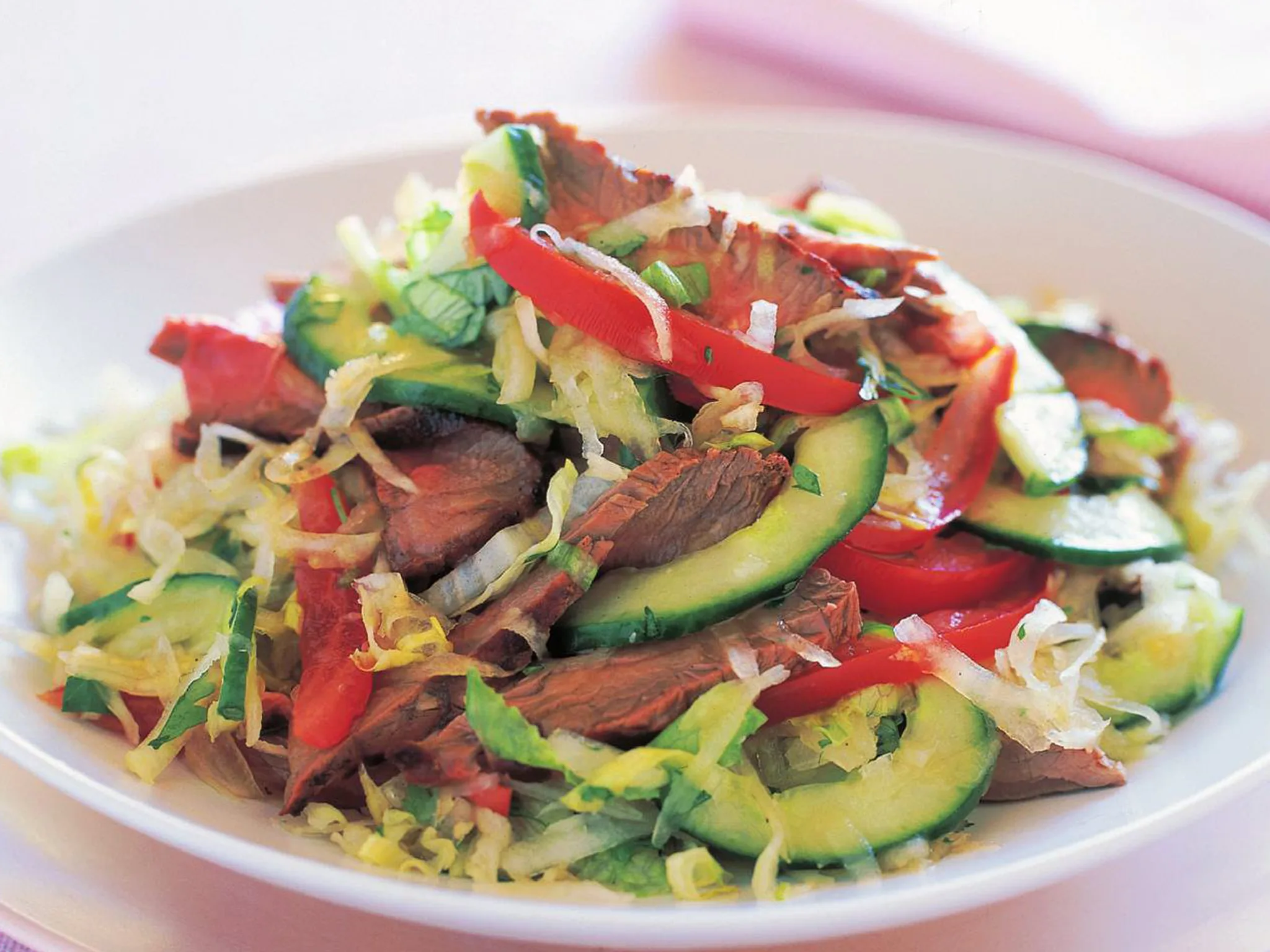 beef with green papaya, chilli and coriander salad