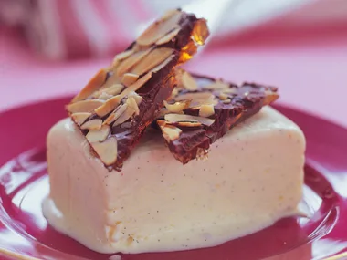 vanilla bean ice-cream with choc-almond crunch