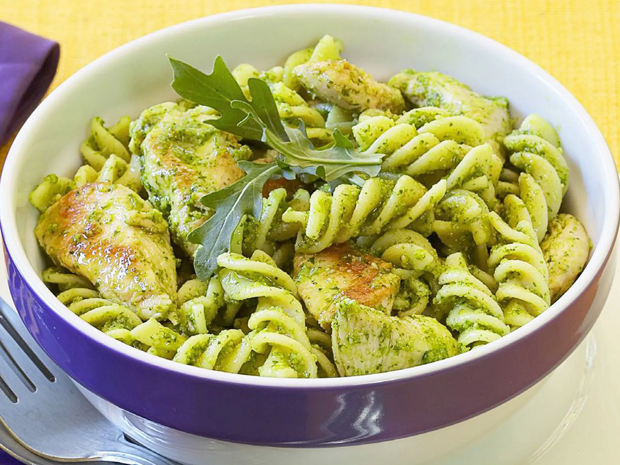 FUSILLI WITH CASHEW AND ROCKET PESTO