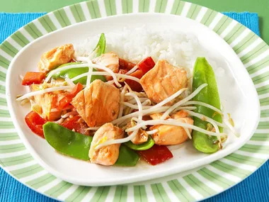 SALMON STIR-FRY