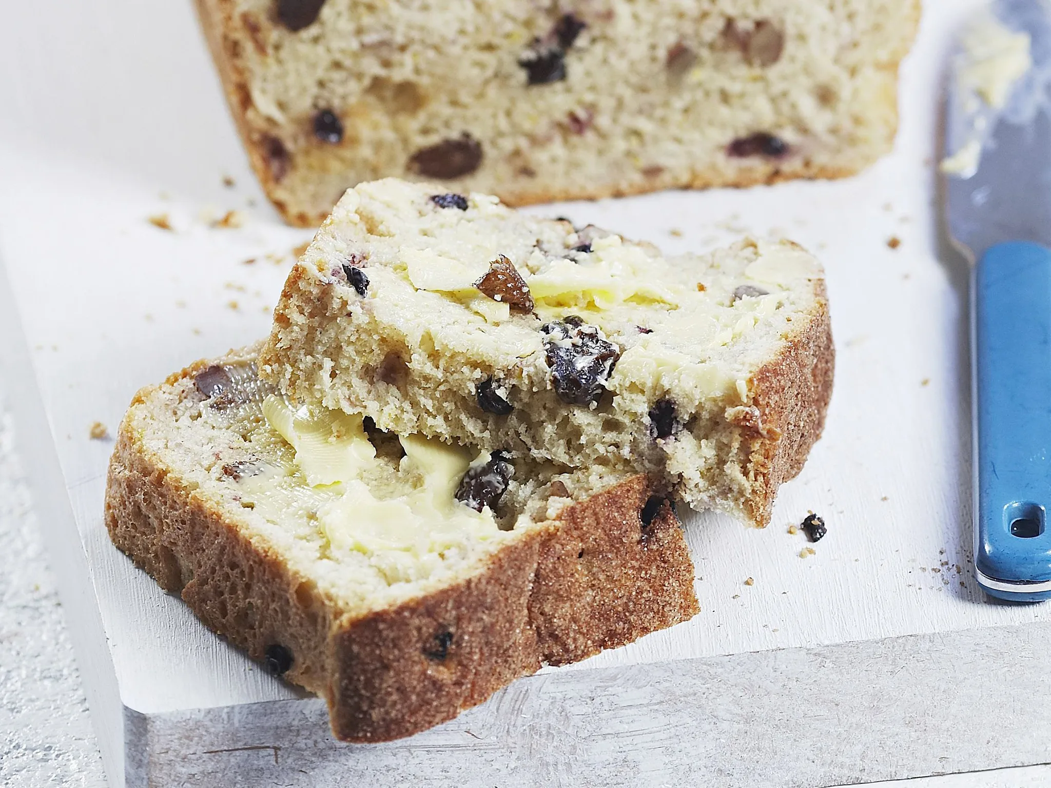 AND NUT FRUITLoaf