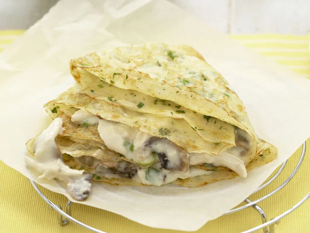 creamy chicken crêpes