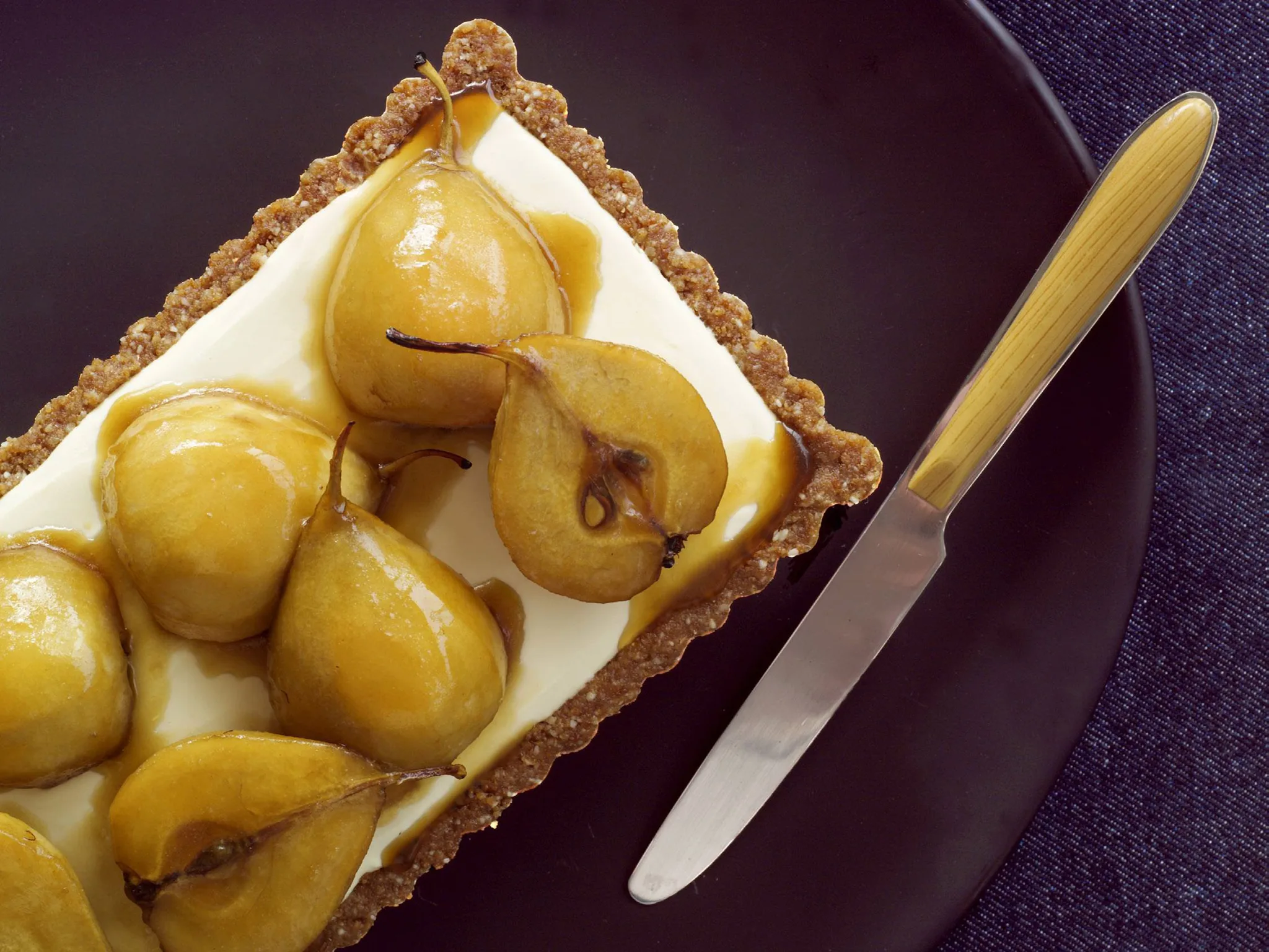 Roasted pear and almond cheesecake