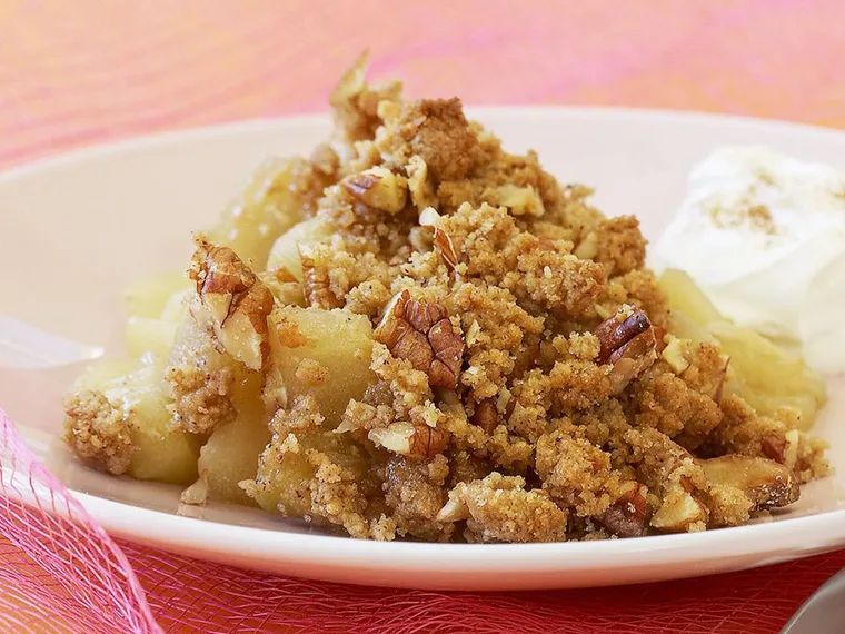 CARAMEL APPLE AND PECAN CRUMBLE