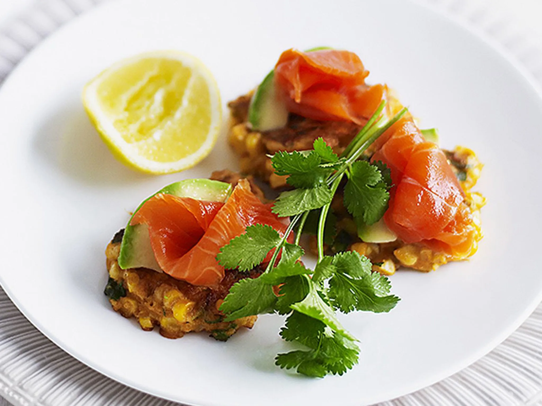 CORN FRITTERS WITH SMOKED SALMON