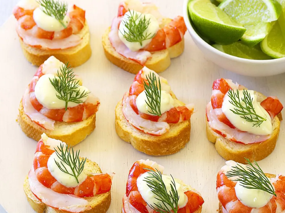 PRAWN CROUTES WITH LIME AIOLI