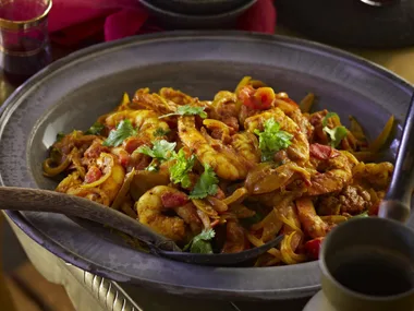 spicy tomato coriander prawns