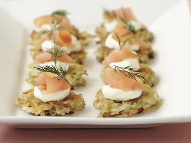 rösti with smoked salmon