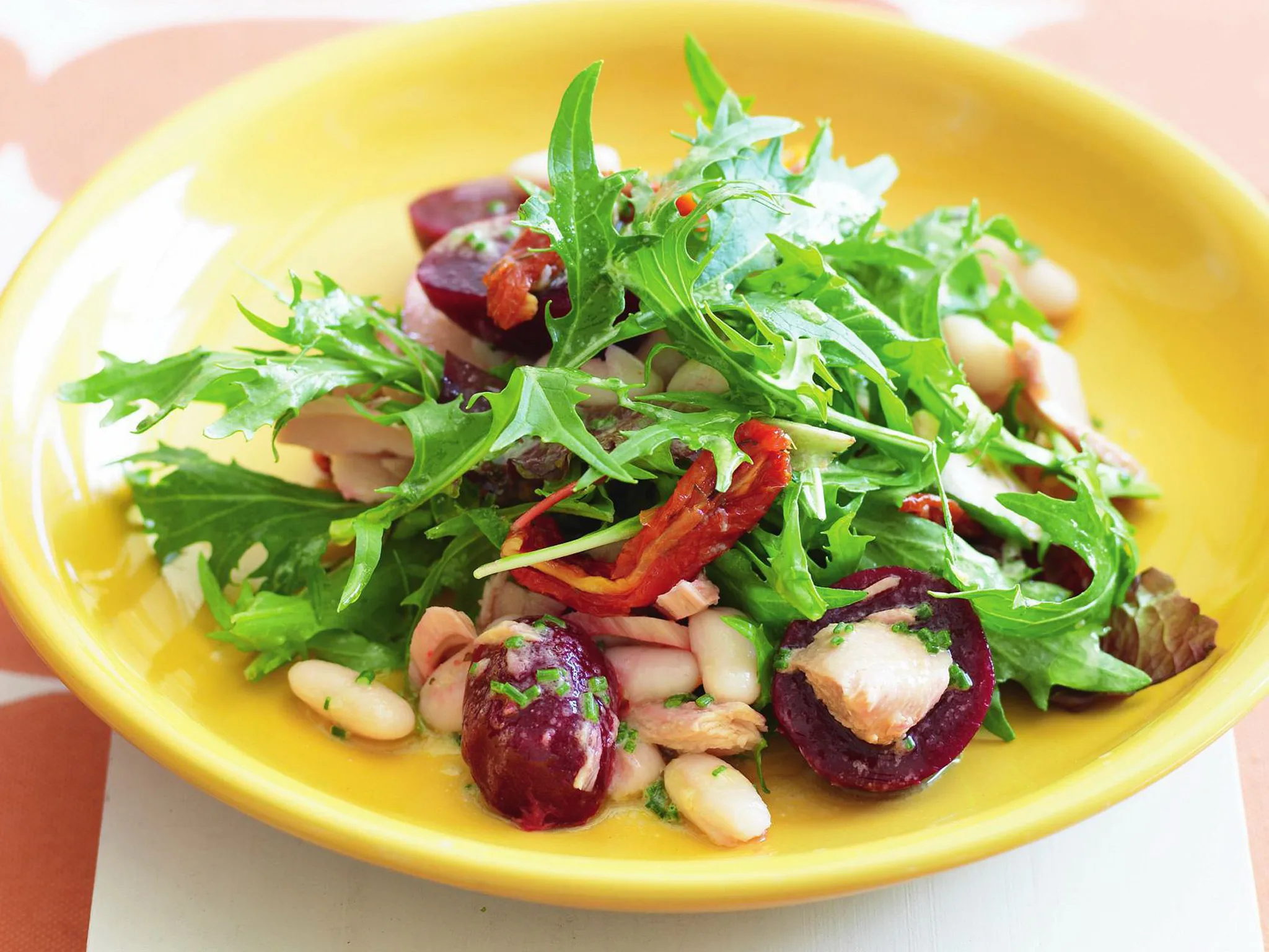 tuna, beetroot and bean salad