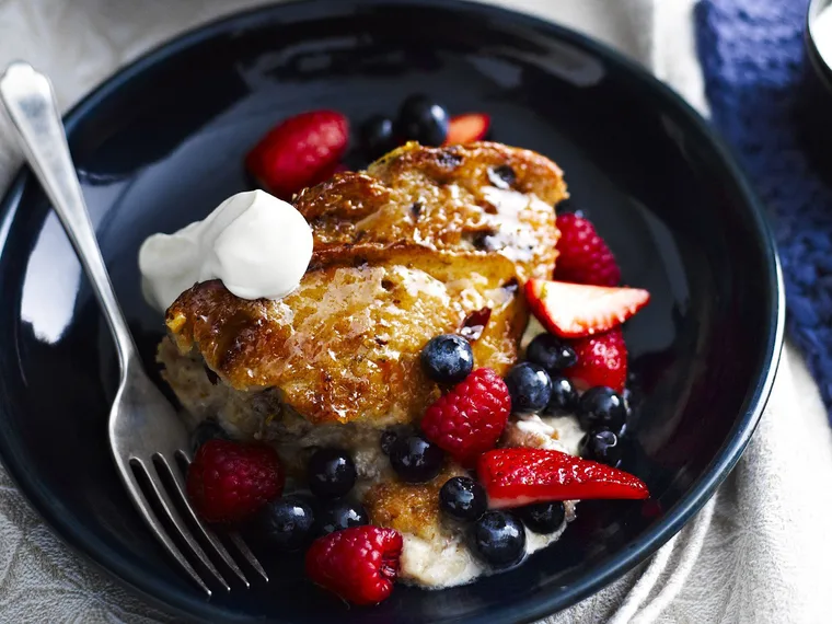 PANETTONE CUSTARD  PUDDING with Macerated Fruit