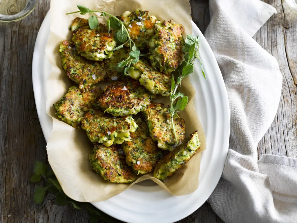 ZUCCHINI AND FETTA Fritters