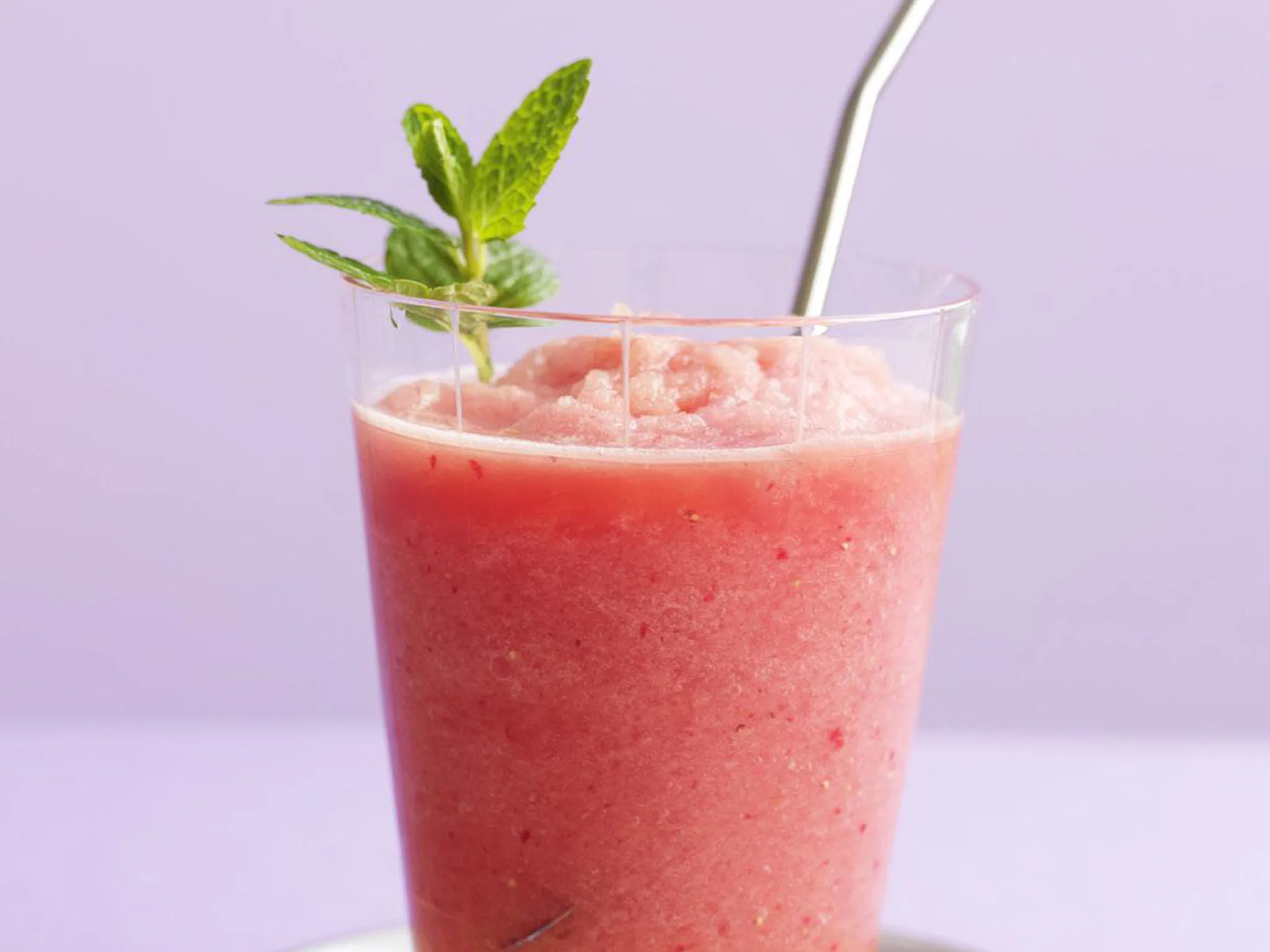 watermelon, berry and mint frappé