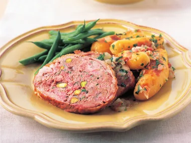 duck with pistachio stuffing and warm kipfler salad