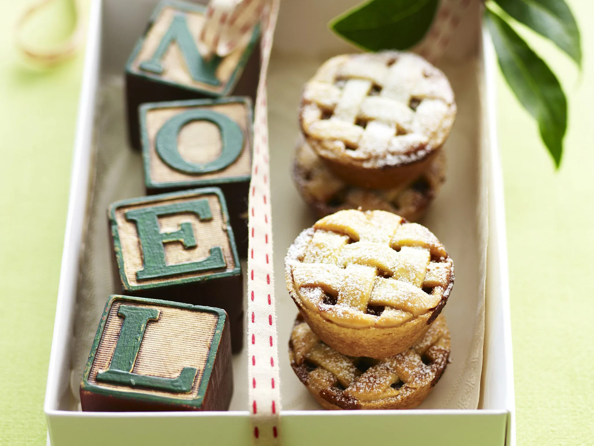 FIG MINCE PIES