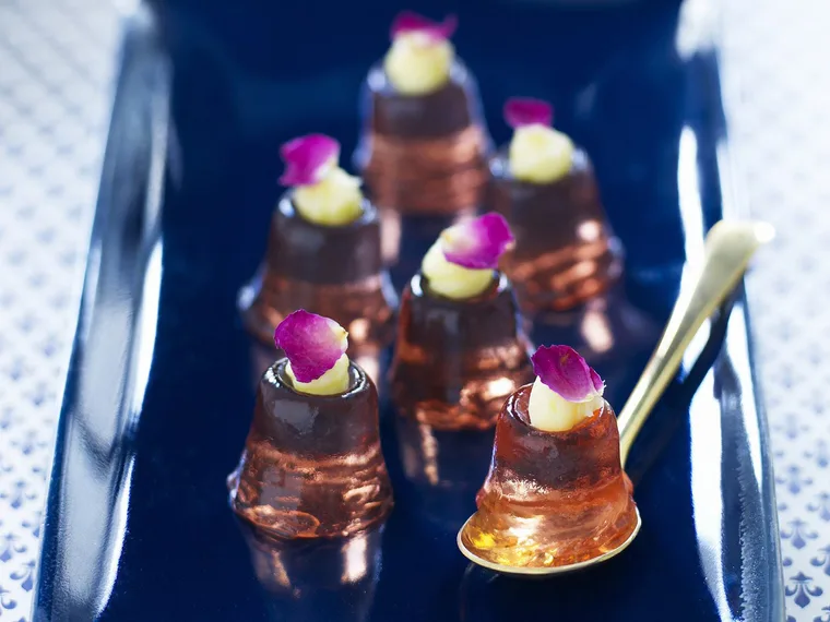 ros&eacute; wine jellies