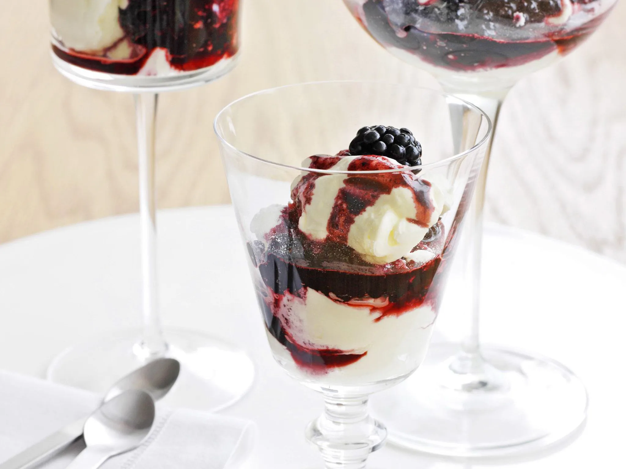 Blackberry parfait-image