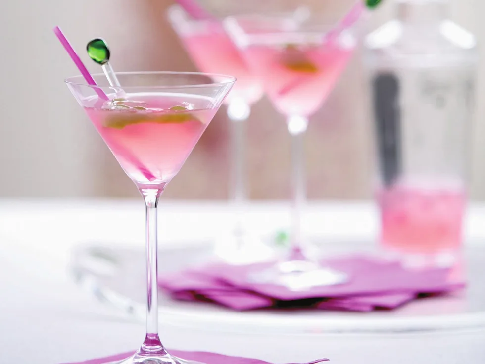 apple cranberry cosmopolitan