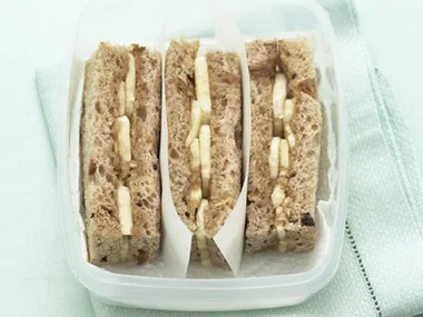 banana and honey fruit loaf sandwich