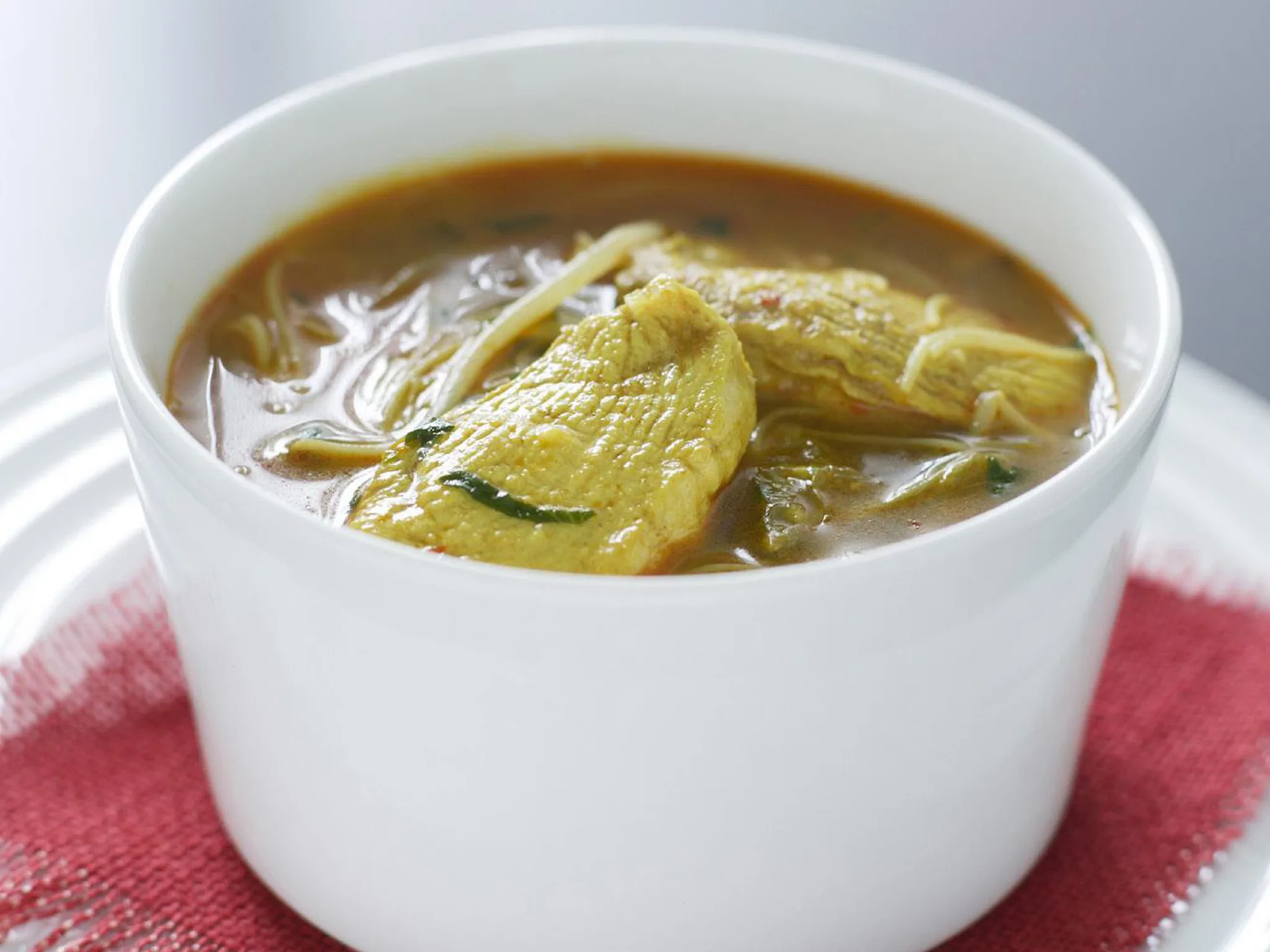 malaysian chicken noodle soup