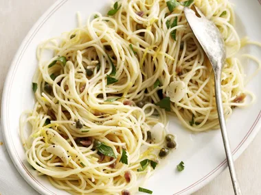 Pasta with capers and anchovies
