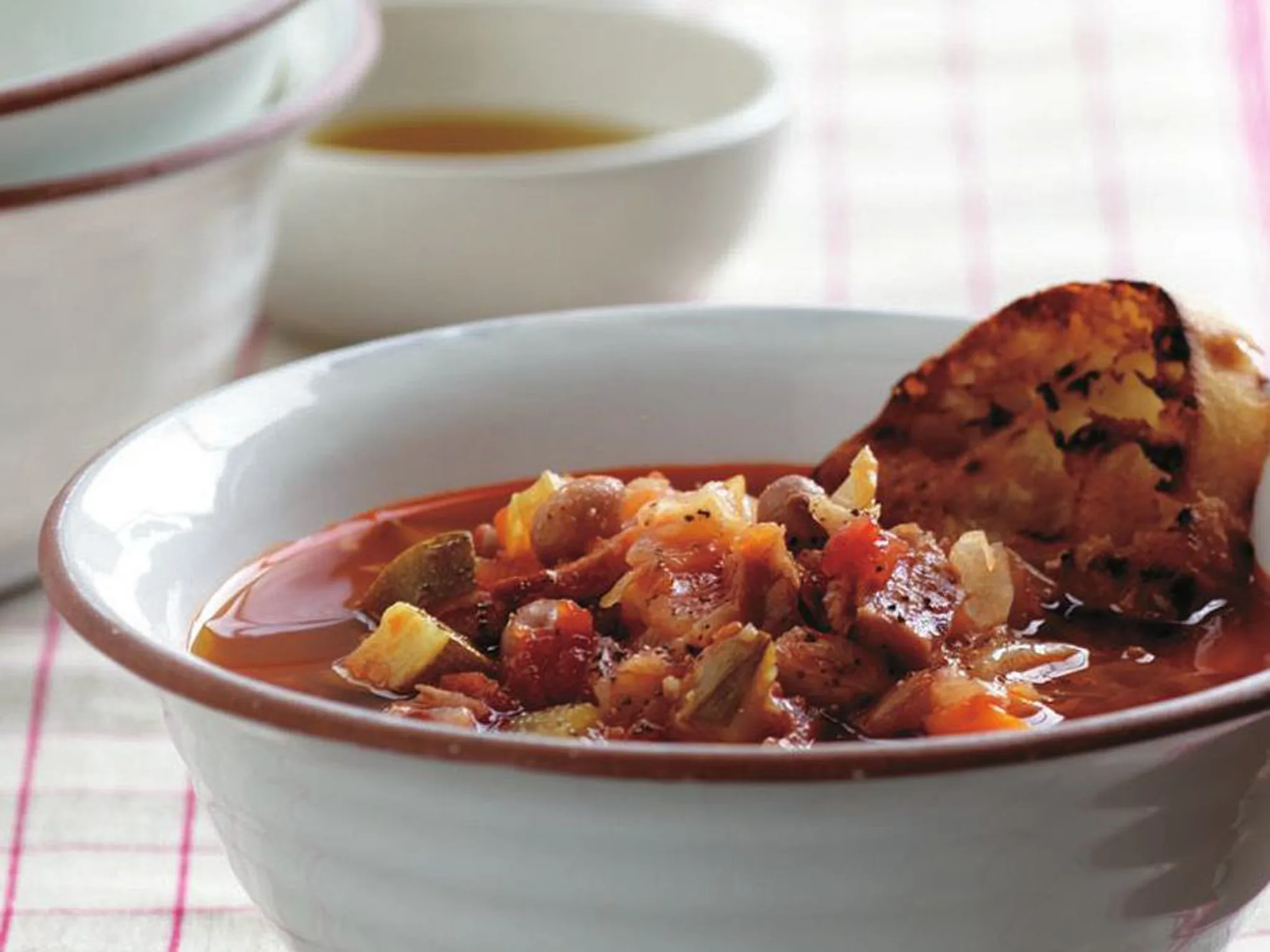 Tuscan bean soup (ribollita)