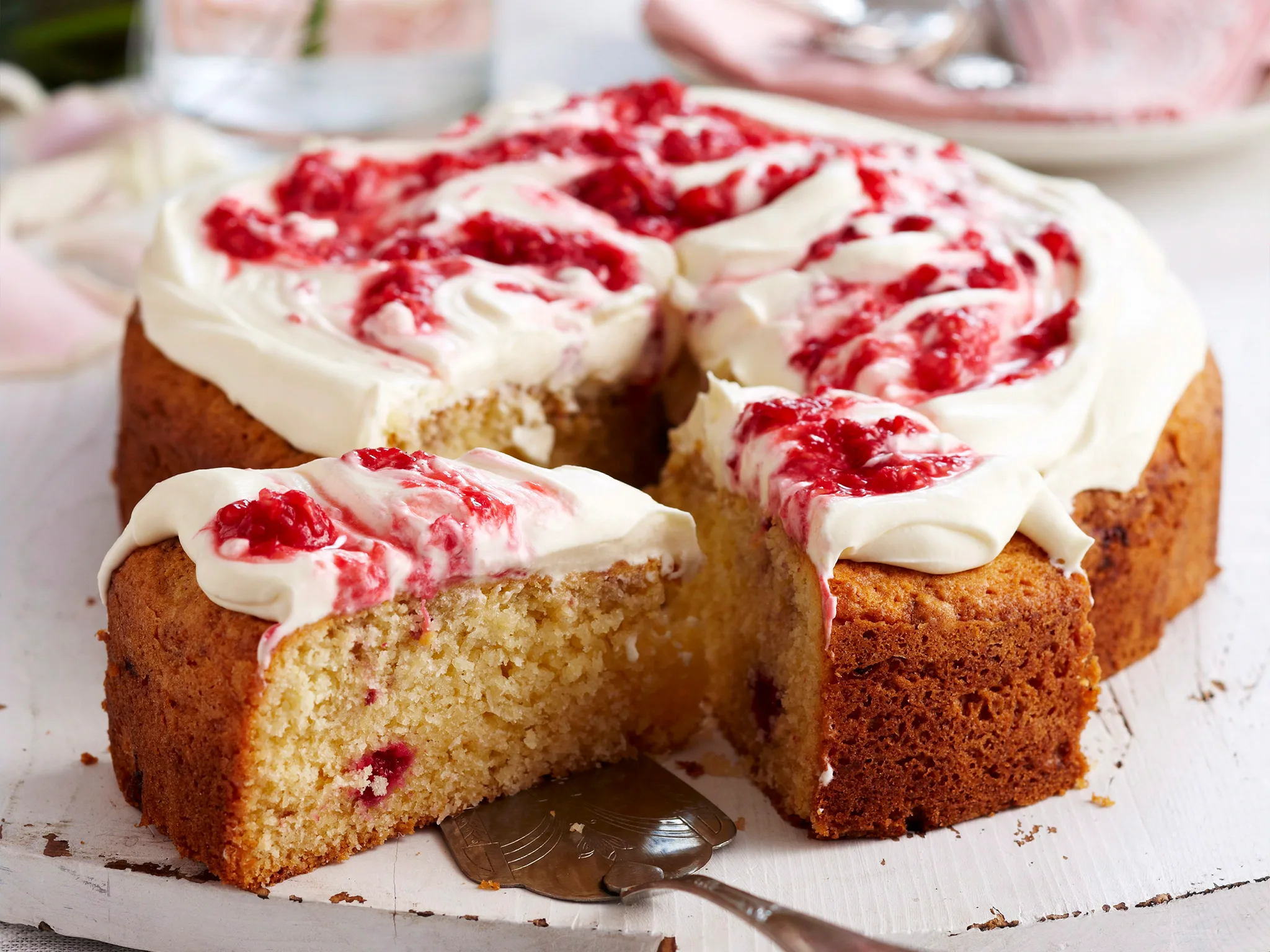 Coconut and raspberry cake