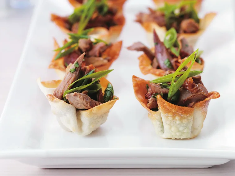 Duck in crisp wonton cups