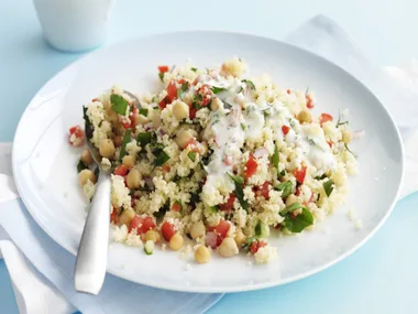 Couscous tabbouleh with chickpeas