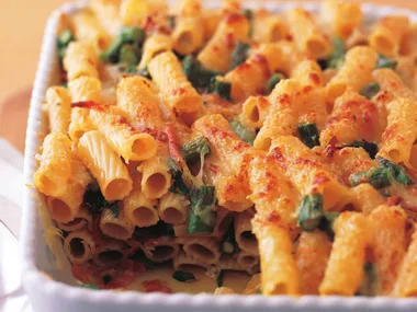 Asparagus, bacon and parmesan tortiglioni