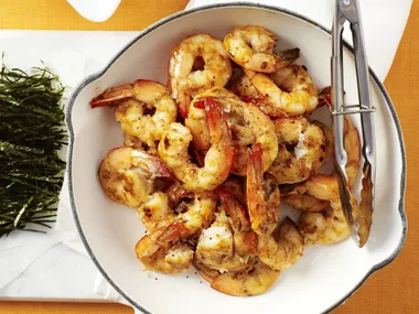 Ginger prawns and sushi rice salad