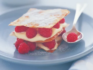 Mille feuille with almonds and raspberries