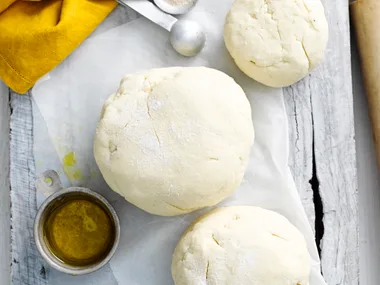 Gluten-free pizza dough