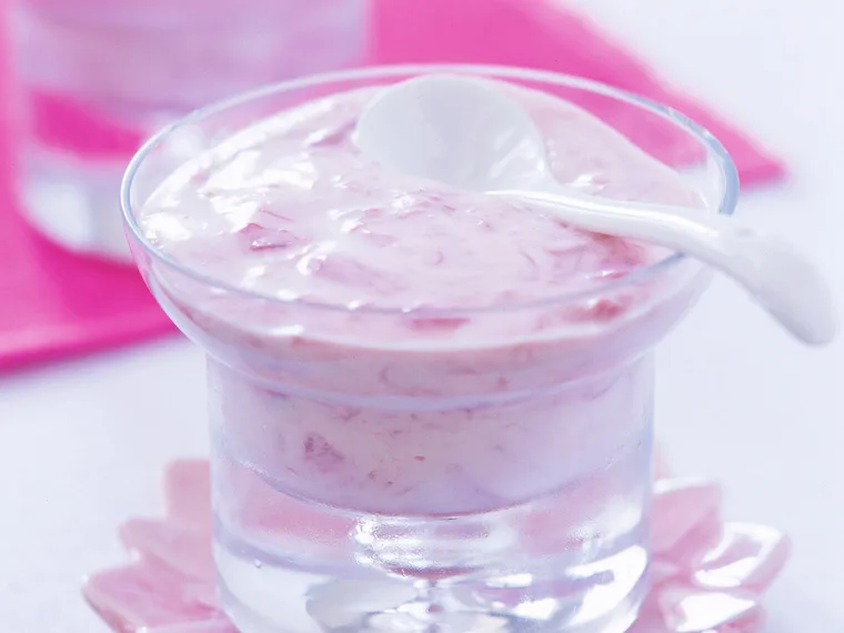 Rhubarb fool