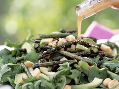 Rocket, avocado and macadamia salad