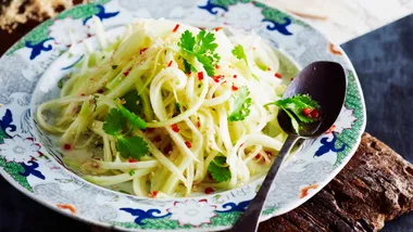 Green papaya salad