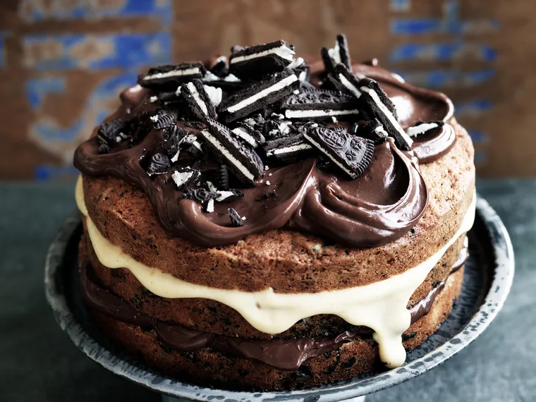 Cookies and cream cake