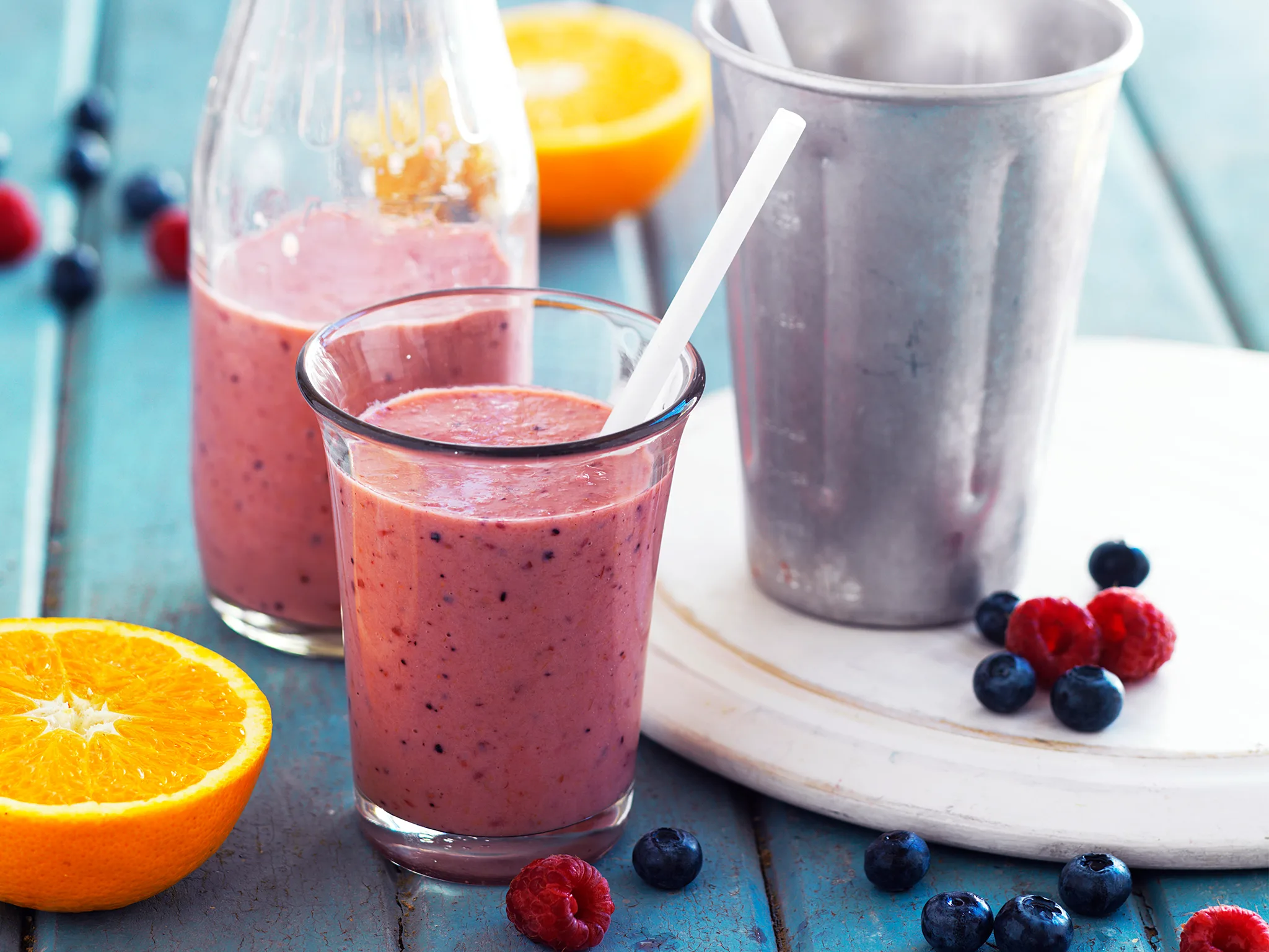 orange berry smoothie