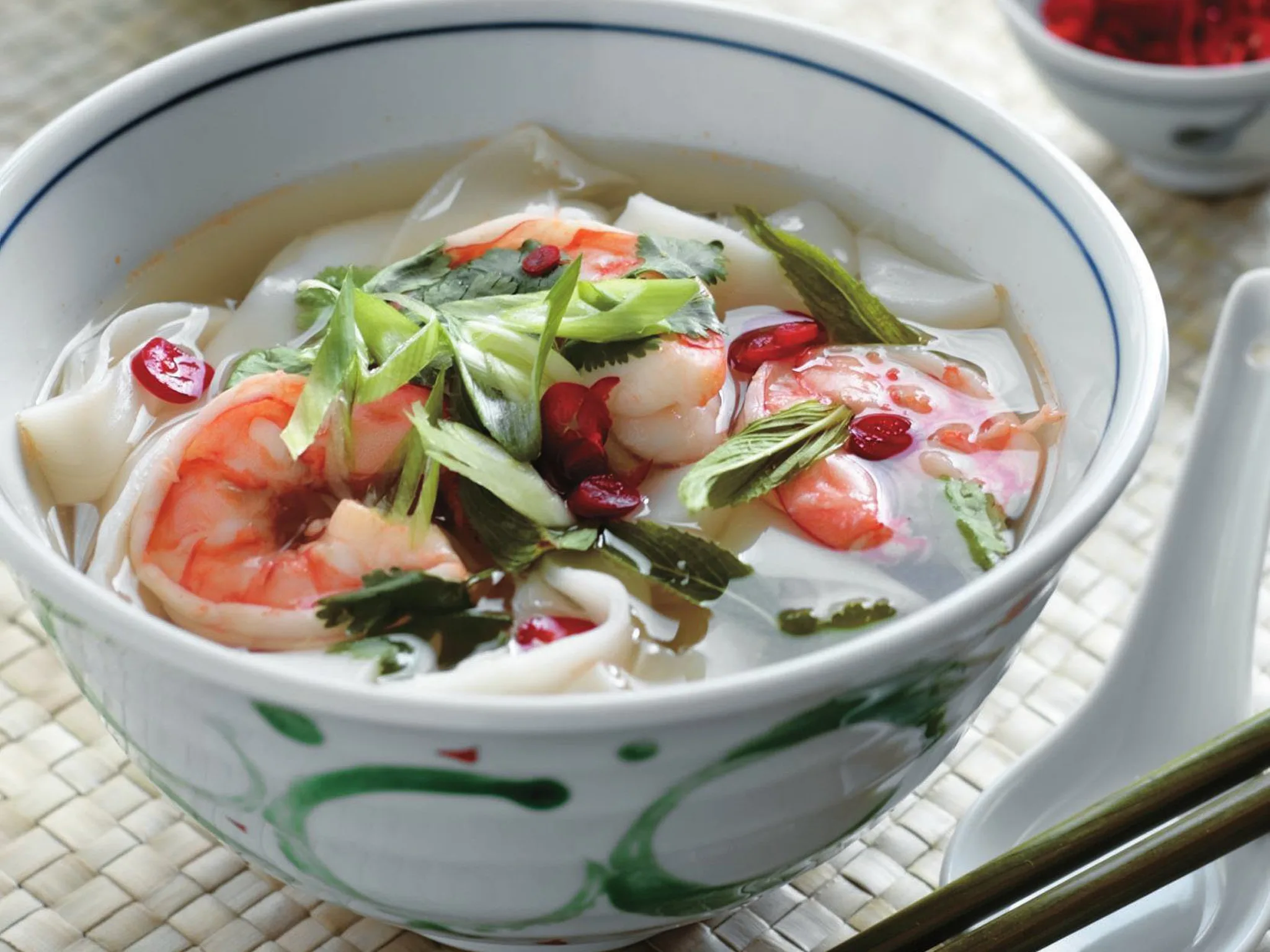 Vietnamese prawn soup